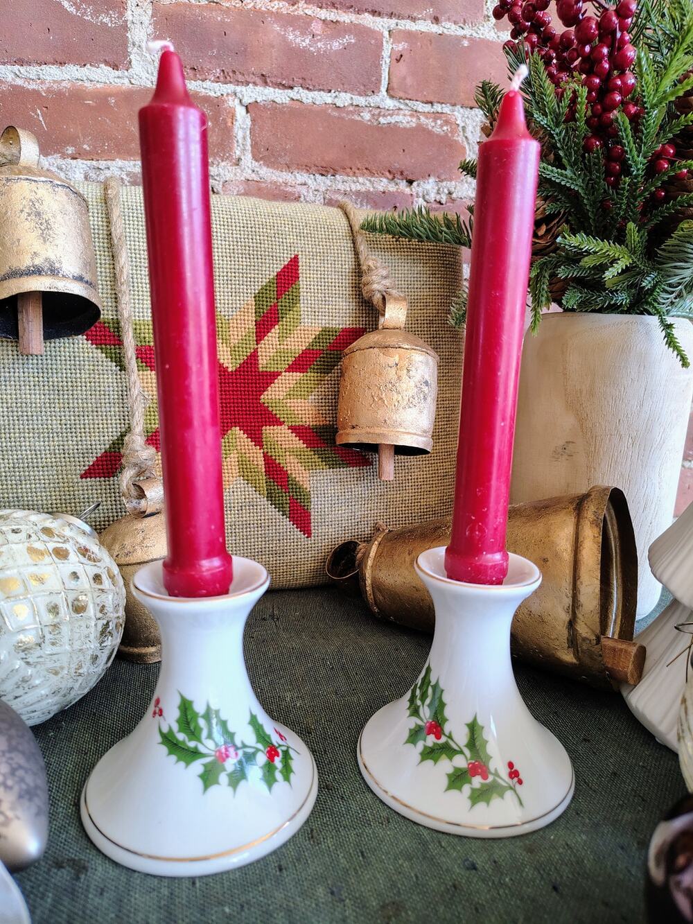 Vintage 1980s Christmas Holly Porcelain Candlestick Holders – Made in Japan Set
